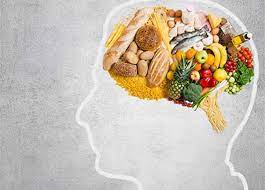 الأطعمة المفيدة لصحة الدماغ وتعزيز الذكاء